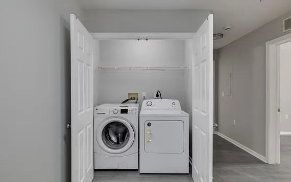 227 W 4th St #2A — Photo 12
