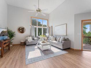 17460 Goodland Path, Lakeville, MN 55044