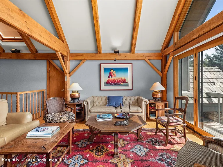 927 Red Mountain Rd — Photo 23