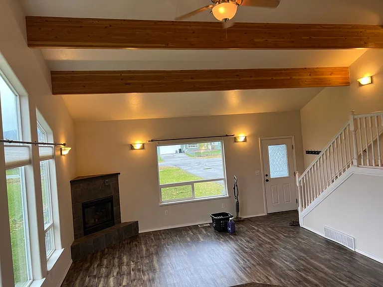 1292 S Vermillon Dr #B — Photo 15