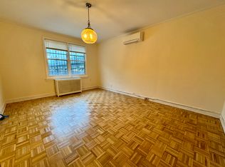 31-01 34th Ave #1, Astoria, NY 11106