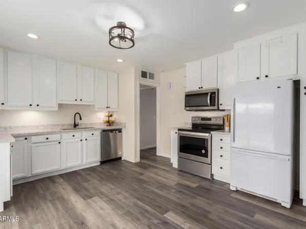 2439 W DIANA Avenue, Phoenix, AZ 85021