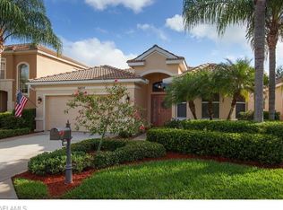 20200 Rookery Dr, Estero, FL 33928