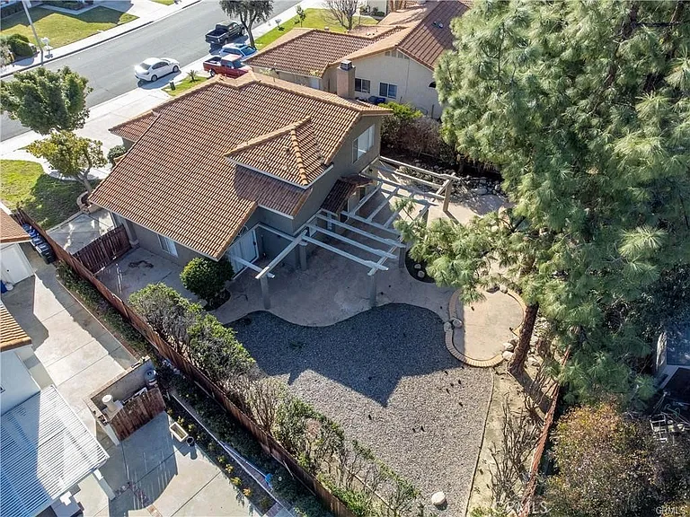 29798 Vail Brook Dr — Photo 5