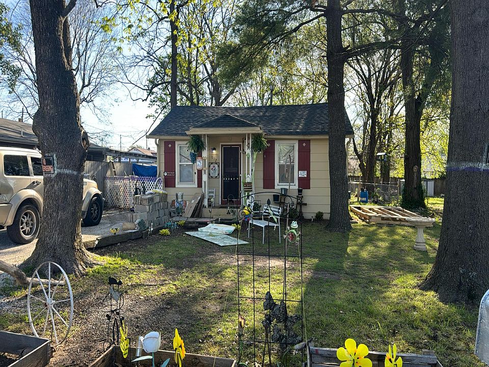 1st image of 912 N Brown Ave