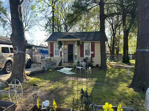 912 N Brown Ave, Springfield, MO 65802