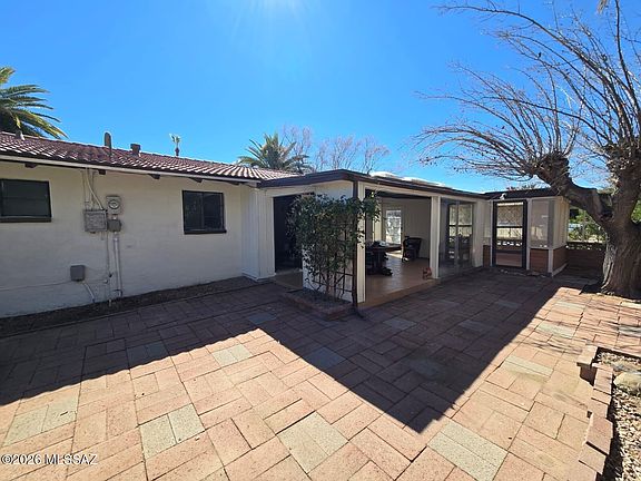 5th image of 440 S Vista Del Rio