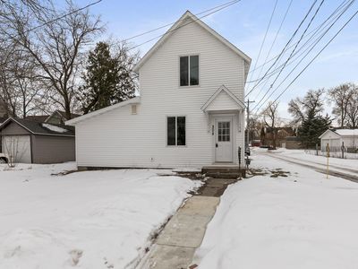 308 4th Ave NE, Little Falls, MN, 56345