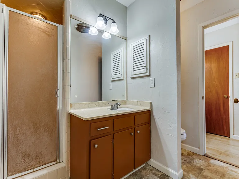 3551 Red Oak Ln — Photo 13