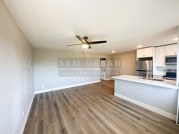 2nd image of 3161 Monroe Ave #30