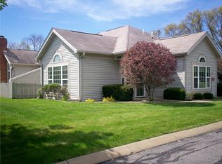 3535-4 Hunters Woods Blvd, New Castle, PA 16105