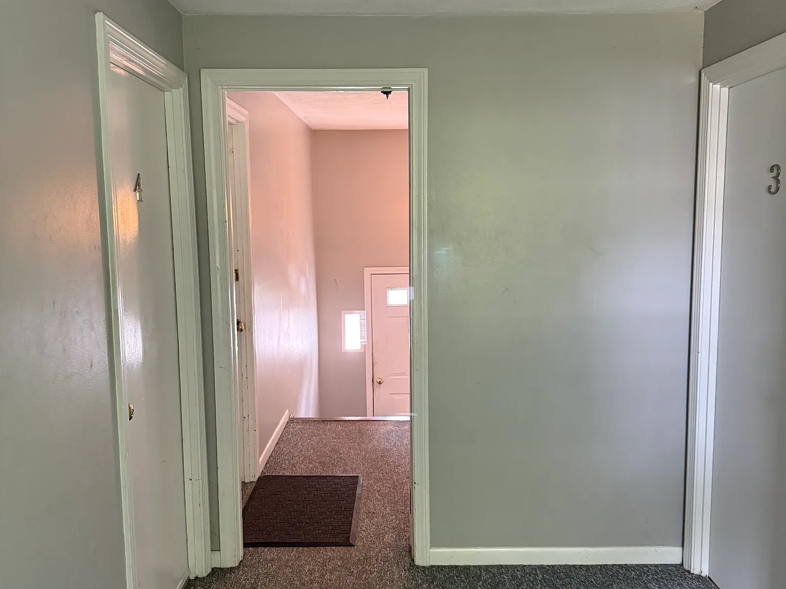 2 bed, 690 sqft, $2,000 — Photo 3