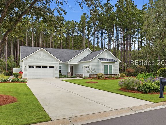 3rd image of 246 Riverton Pointe Boulevard