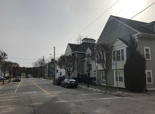 49 King St, East Greenwich, RI 02818