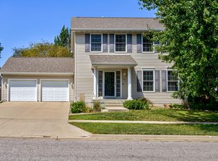 2511 Clayton Dr, Ames, IA 50010