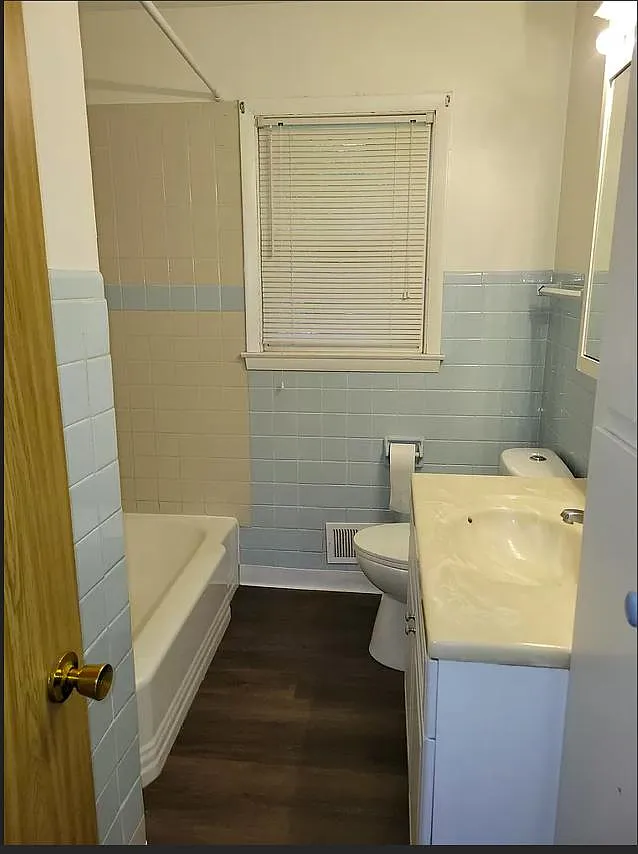 2 bed, 1000 sqft, $1,250 — Photo 4