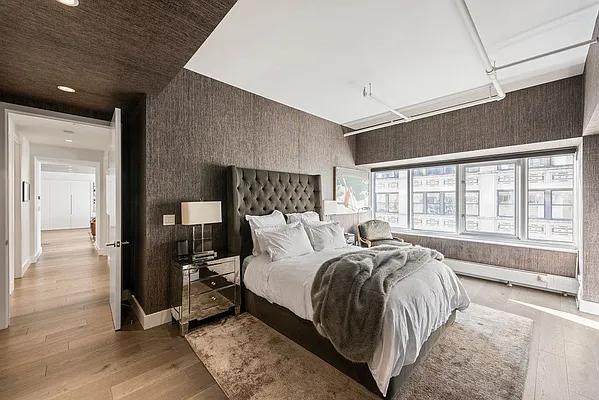 Sold by Nest Seekers International | media 6