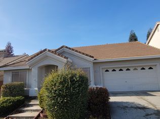 332 Avila Dr, Roseville, CA 95678
