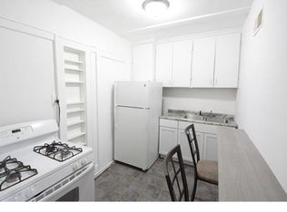 5823 W Appleton Ave APT 8, Milwaukee, WI 53210