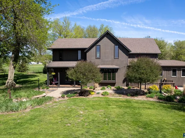 24968 476th Ave, Dell Rapids, SD 57022