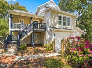 908 Elizabeth Drive, Oak Island, NC 28465