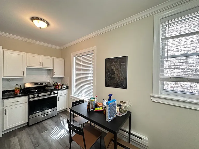 648.5 W Roscoe St #S3 — Photo 4