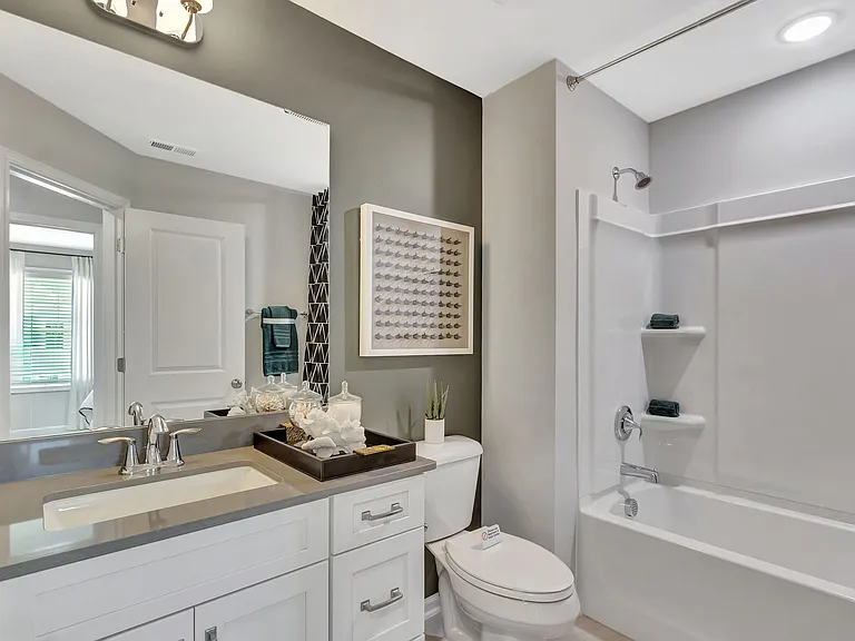 10056 Secluded Garden Dr — Photo 11