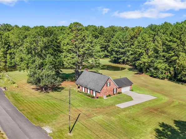 14761 Sunny Brook Rd, Coker, AL 35452