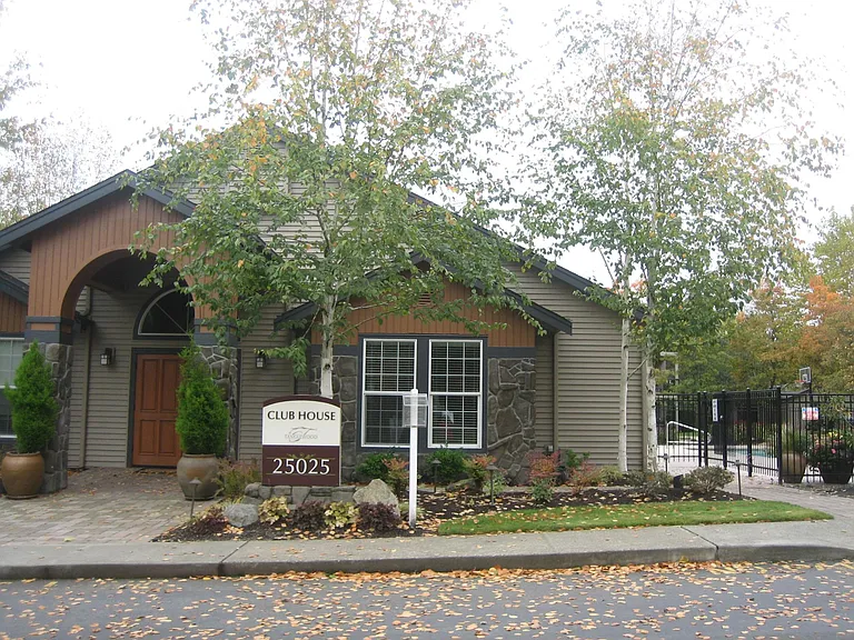 25025 SE Klahanie Blvd #G202 — Photo 17