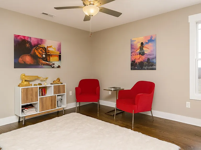 7814 Dunwoody Dr — Photo 35