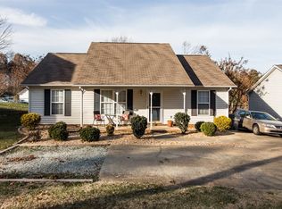 317 Oakdale Dr, Hillsborough, NC 27278