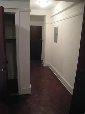 Rented by City Connections Realty | media 6