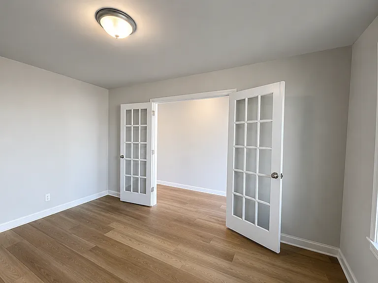 229 Whittier St — Photo 6