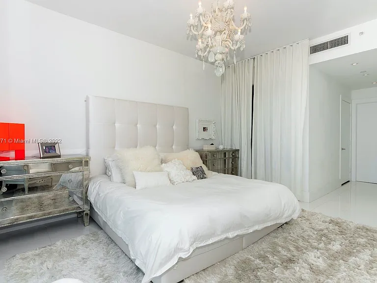900 Biscayne Blvd #2006 — Photo 20