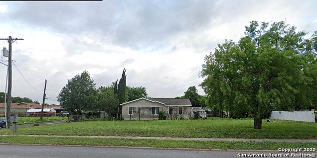 2nd image of 815 Brighton