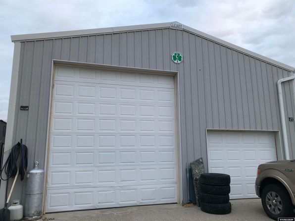 2256 W Ponderosa St, Wheatland, WY 82201