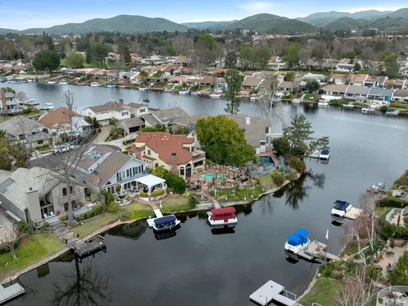 1448 S Eastwind Cir, Westlake Village, CA 91361