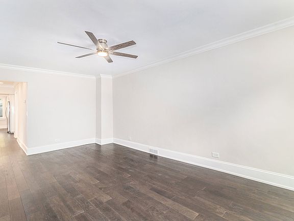 4th image of 3749 N Monticello Ave