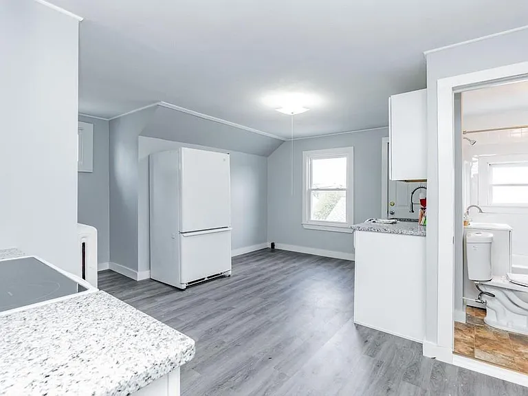 2645 Boston Rd #2 — Photo 11