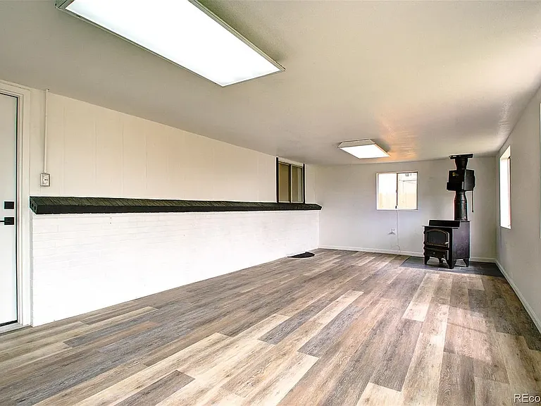 1820 W Jewell Ave — Photo 10