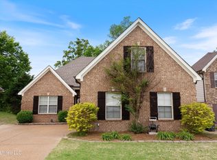 283 Fairway Trace Dr, Hernando, MS 38632
