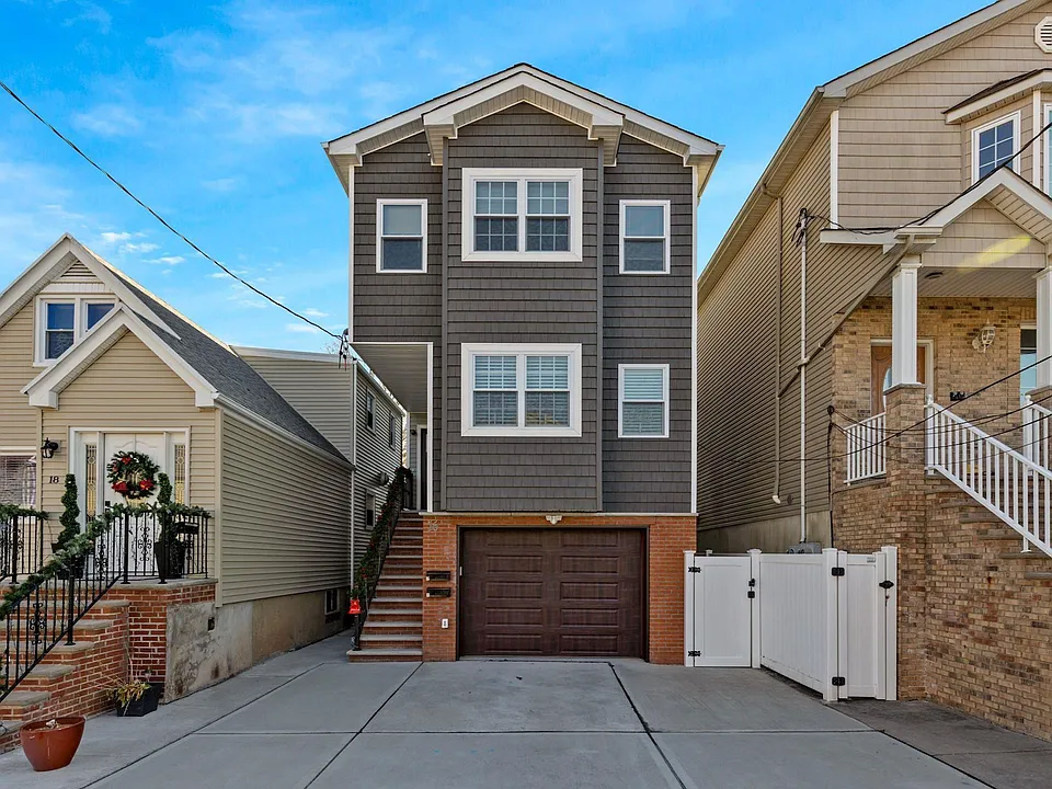 16 Herrick Ct #2
