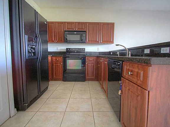 5th image of 15278 SW 91st Ln #15278