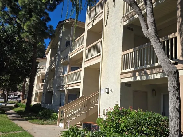 5805 Oak Bend Ln Unit 204, Oak Park, CA 91377