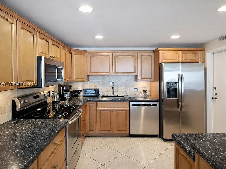 2101 S Ocean Dr #606 — Photo 6
