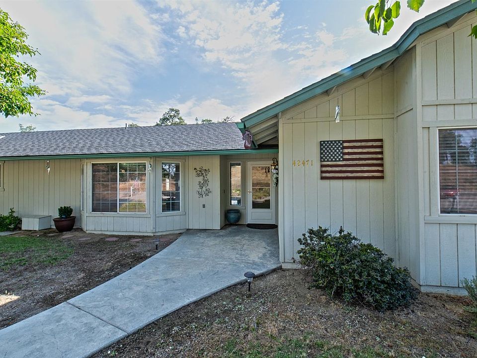 1st image of 42471 Deep Forest Dr