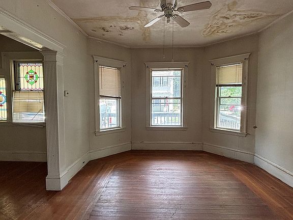 3rd image of 69 Bay State Ave