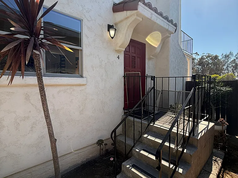 1818 Granada Ave #4 — Photo 3
