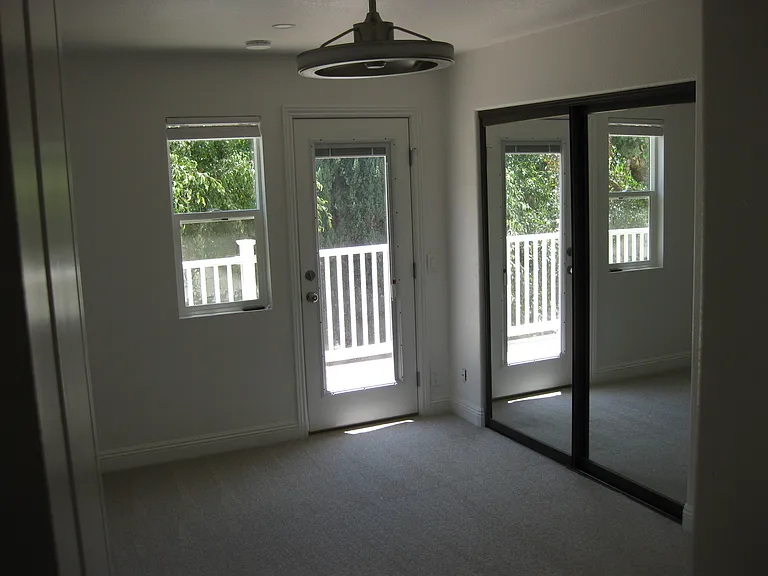 2034 Katerri Dr — Photo 14