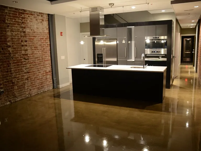 1533 Chestnut St. — Photo 30